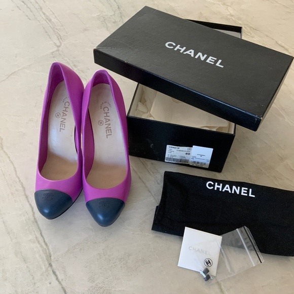 Chanel Fuschia Pumps with Navy Cap Toe with Original Box, size 40